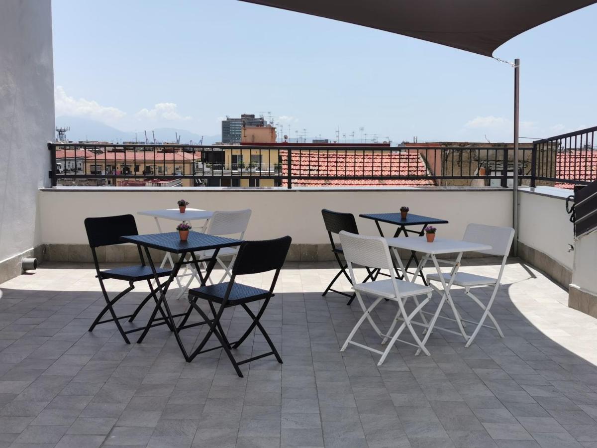 Cuore Partenopeo B&B Naples Extérieur photo