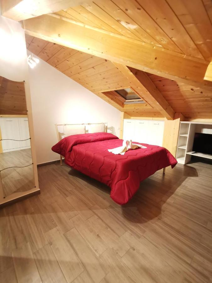 Cuore Partenopeo B&B Naples Extérieur photo