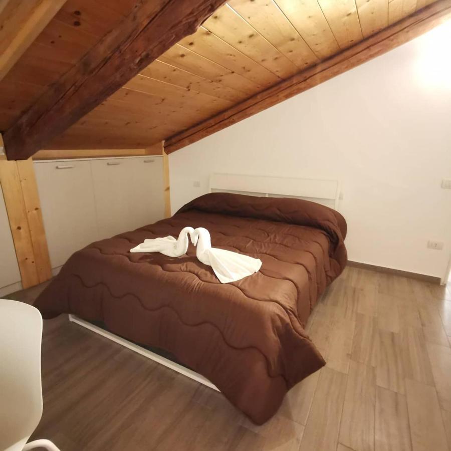 Cuore Partenopeo B&B Naples Extérieur photo