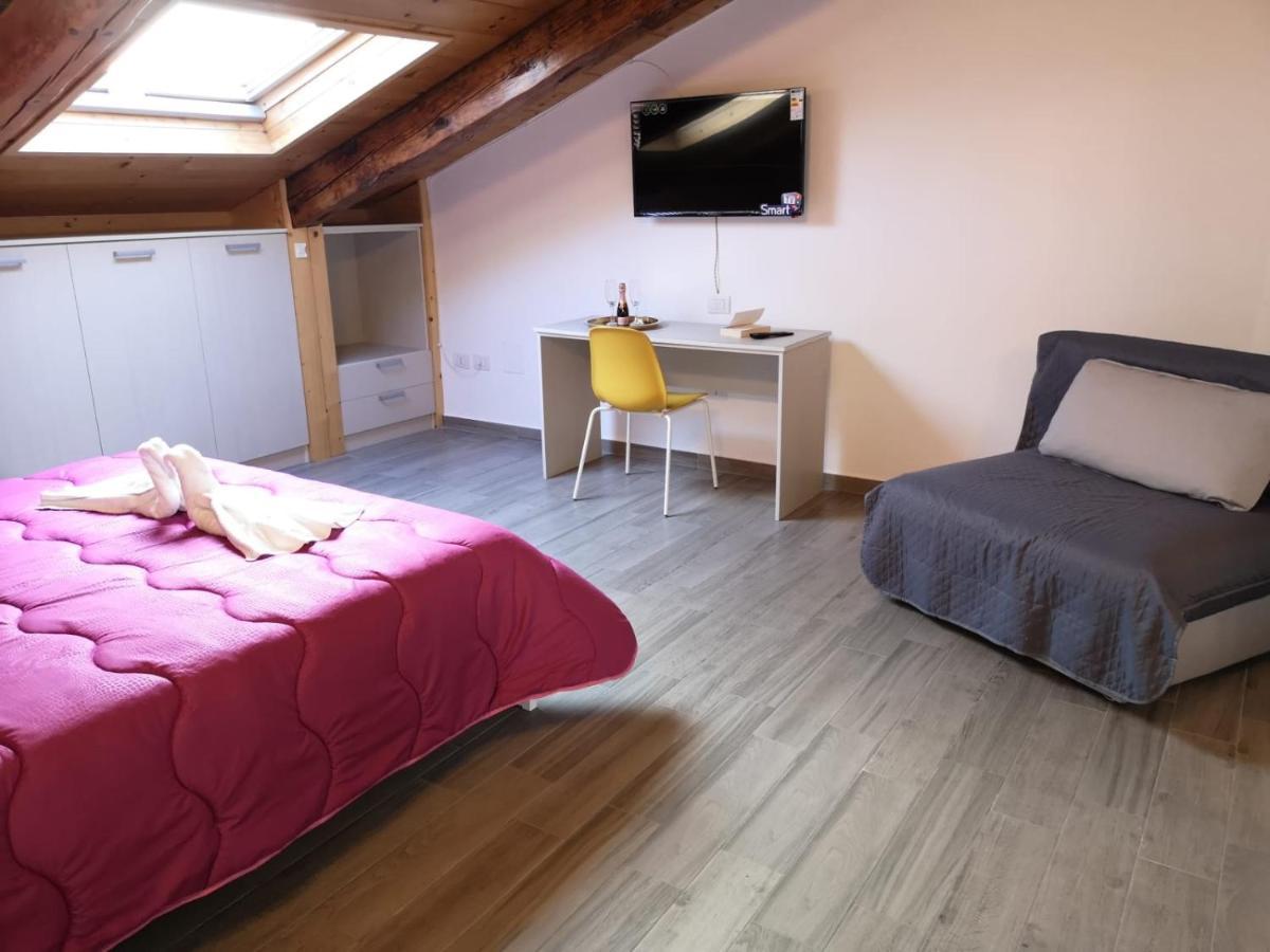 Cuore Partenopeo B&B Naples Extérieur photo