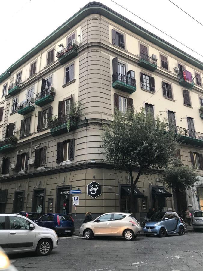Cuore Partenopeo B&B Naples Extérieur photo