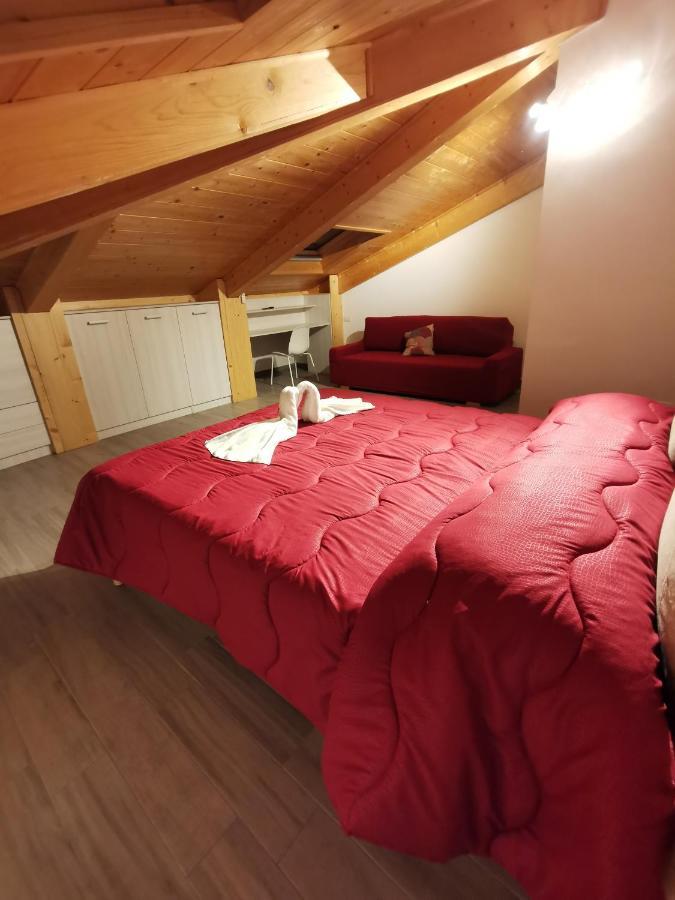 Cuore Partenopeo B&B Naples Extérieur photo